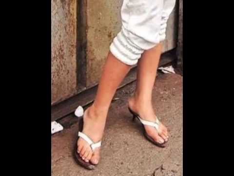 Priyanka Chopra Feet & Legs (Close-Up)