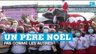 Un Père Noël pas comme les autres en Thaïlande