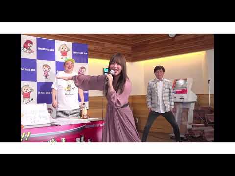 ポニーテールとシュシュ　愛の手