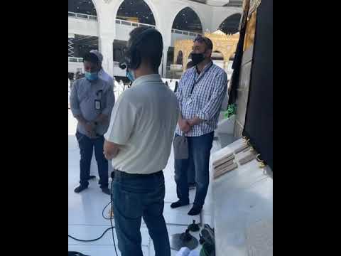 تجربة نظام الصوت للإمام من أمام الكعبة