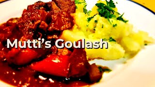 Rich & Hearty German Goulash β A Taste of Tradition