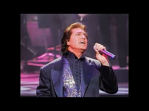 Engelbert Humperdinck – Can't Take My Eyes Off You (Engelbert Live 1995) HQ