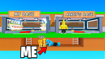 I Used SECRET TUNNELS to Steal Update Brainrots 😂