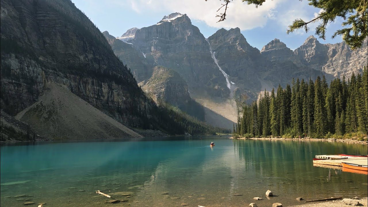 Quiet Morning at Moraine Lake with Soft Jazz l  잔잔한 재즈와 평온한 시간