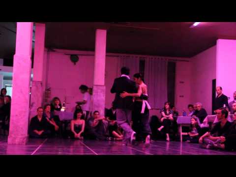 BRUNO TOMBARI Y MARIANGELES CAAMAÑO + MISTERIOSA BUENOS AIRES "TU CORAZON"