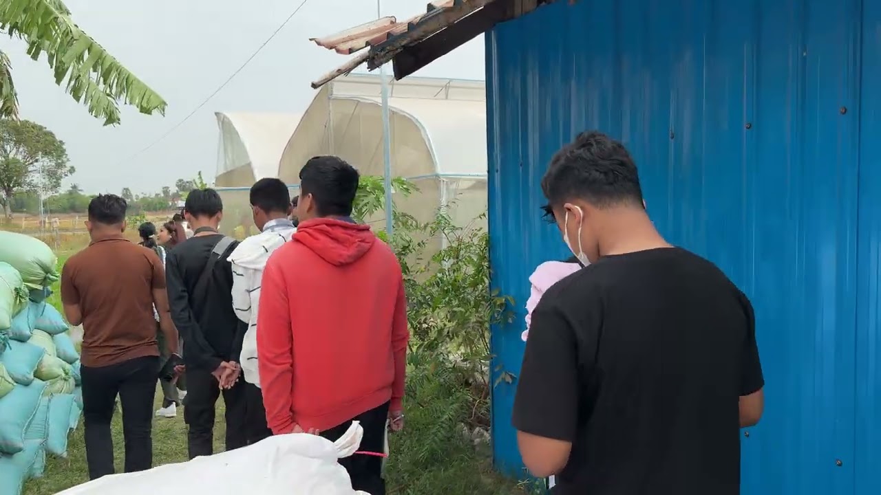 Study trip to Miracle Slakou farm at Takeo Province 17