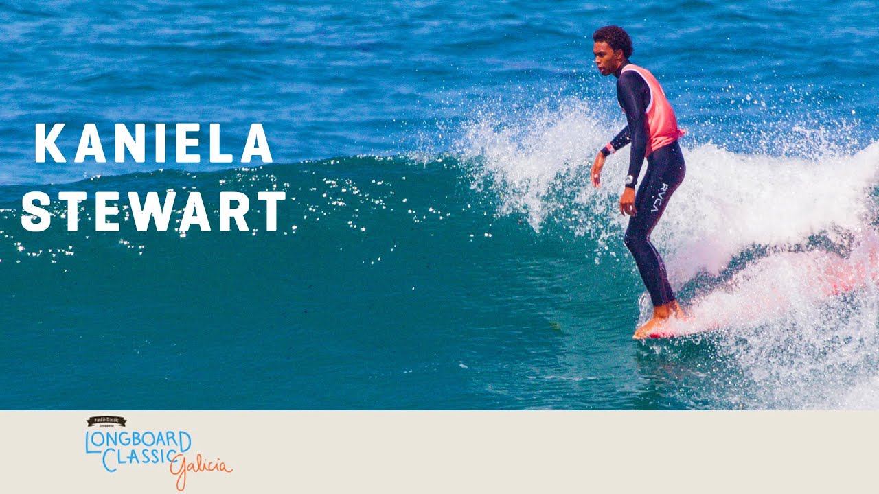 surfers security Kaniela Stewart's lengthy hang time for 6.50 and heat win in Galicia
