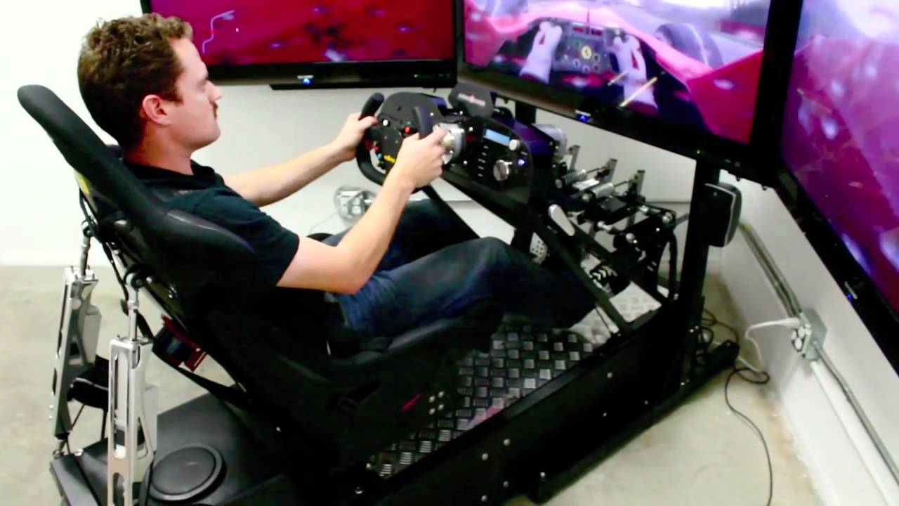 F1 2010 in the Motion Pro II Racing Simulator 