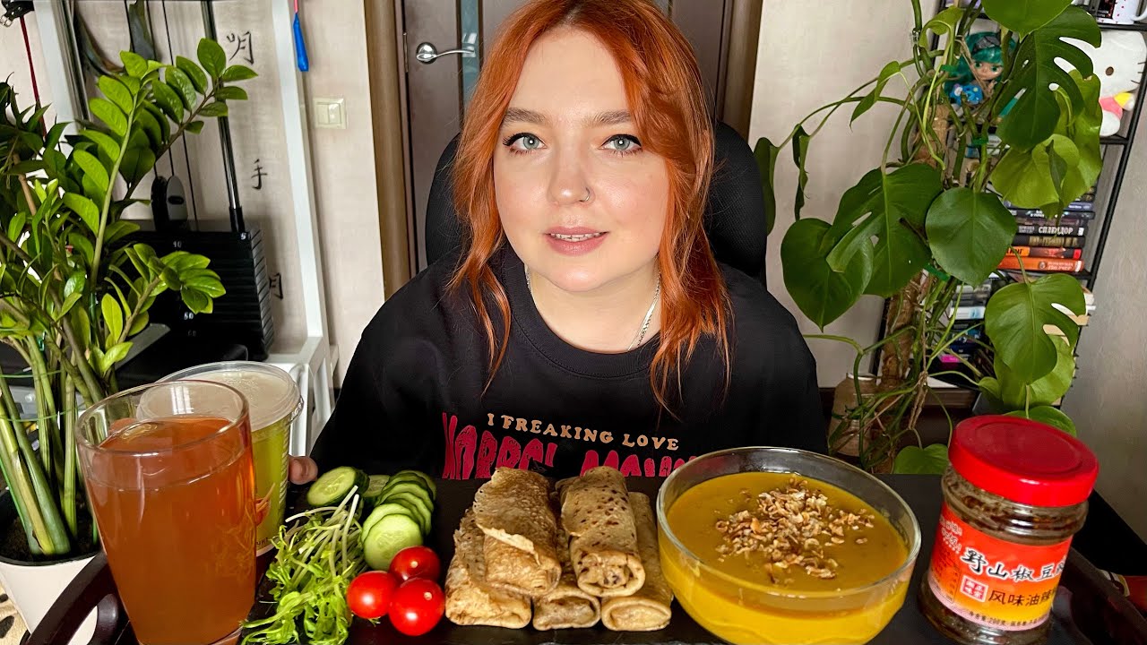 МУКБАНГ | Гороховый суп, блины с картошкой | Mukbang | Pea soup, pancakes with potatoes | Vegan
