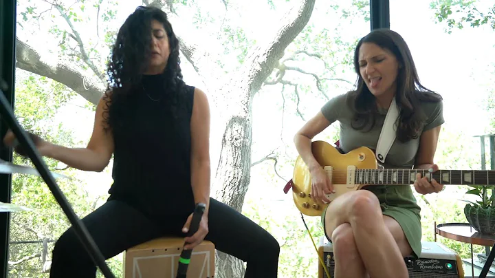 Molly Miiler - "Spry" (Live Video feat. Mona Tavak...