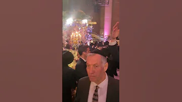 Benny Friedman And Moderchai Shapiro Singing At Wedding In Manhattan 