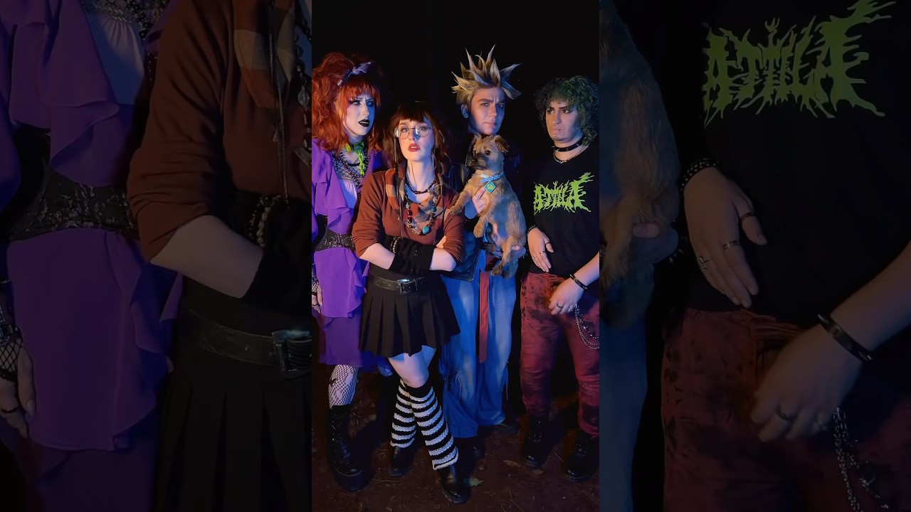 scooby is causing issues! #cosplay #scoobydoo #cosplayer #funny