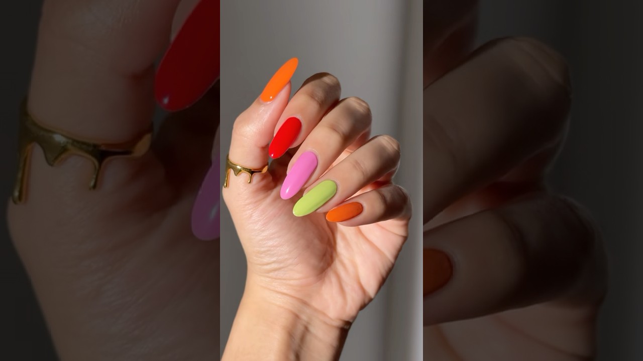 Swatches of our that’s amore colors from Le Sweet Quick Dry formula🤩 shop now 