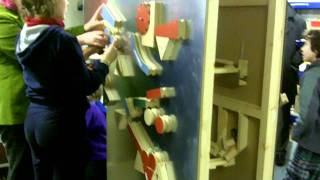 How to make a marble run using magnetic blocks