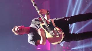 Celebrity Ed Eason, guitarist for Carrie Underwood Wealth