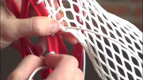 STX Stringing with Tizzle :: Alt Sidewalls