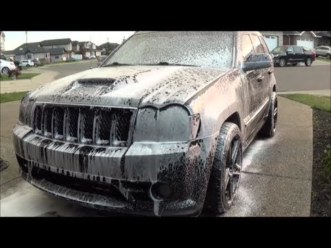 Jeep SRT8 Foam Wash