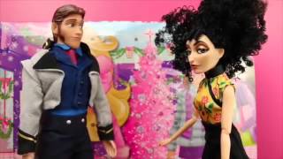 Barbie Birthday Month Surprise Daily Presents with Disney Frozen Hans Advent Calendar Day 1