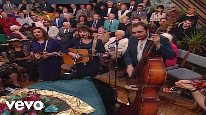 Bill & Gloria Gaither - Look What God Gave Me [Liv...