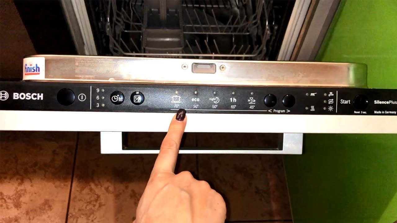 Раскройте возможности дополнительного полоскания в посудомоечной машине ...