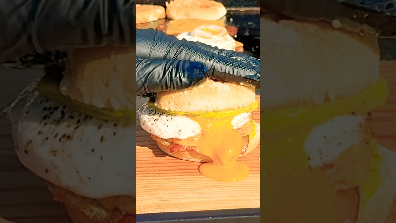 California Brunch: The Perfect Smash Burgers | CORTEZ