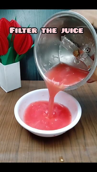 Tomato 🍅 ice cubes at home | Tomato ice cubes for glowing skin ✨#skincare#youtube#diy#shorts#diy