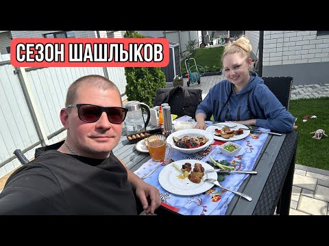 ВЛОГ ! Начинаем все сначала ! Выбросили огурцы в и помидоры ! 