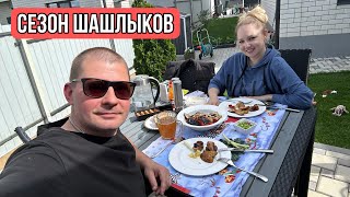 ВЛОГ ! Начинаем все сначала ! Выбросили огурцы в и помидоры ! 