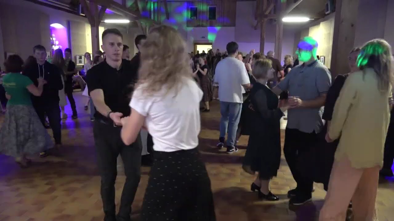 Kihnumua. Šukienė Rita, Eivyda, Vidmants ė Jurgins Tuoms. Naktėšuokē. Plateliai 2024 10 19