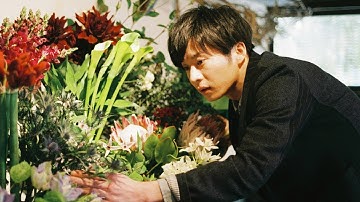田中圭、主演映画「mellow」でオシャレ花屋の店主に　ヒロイン岡崎紗絵はラーメン屋の店主