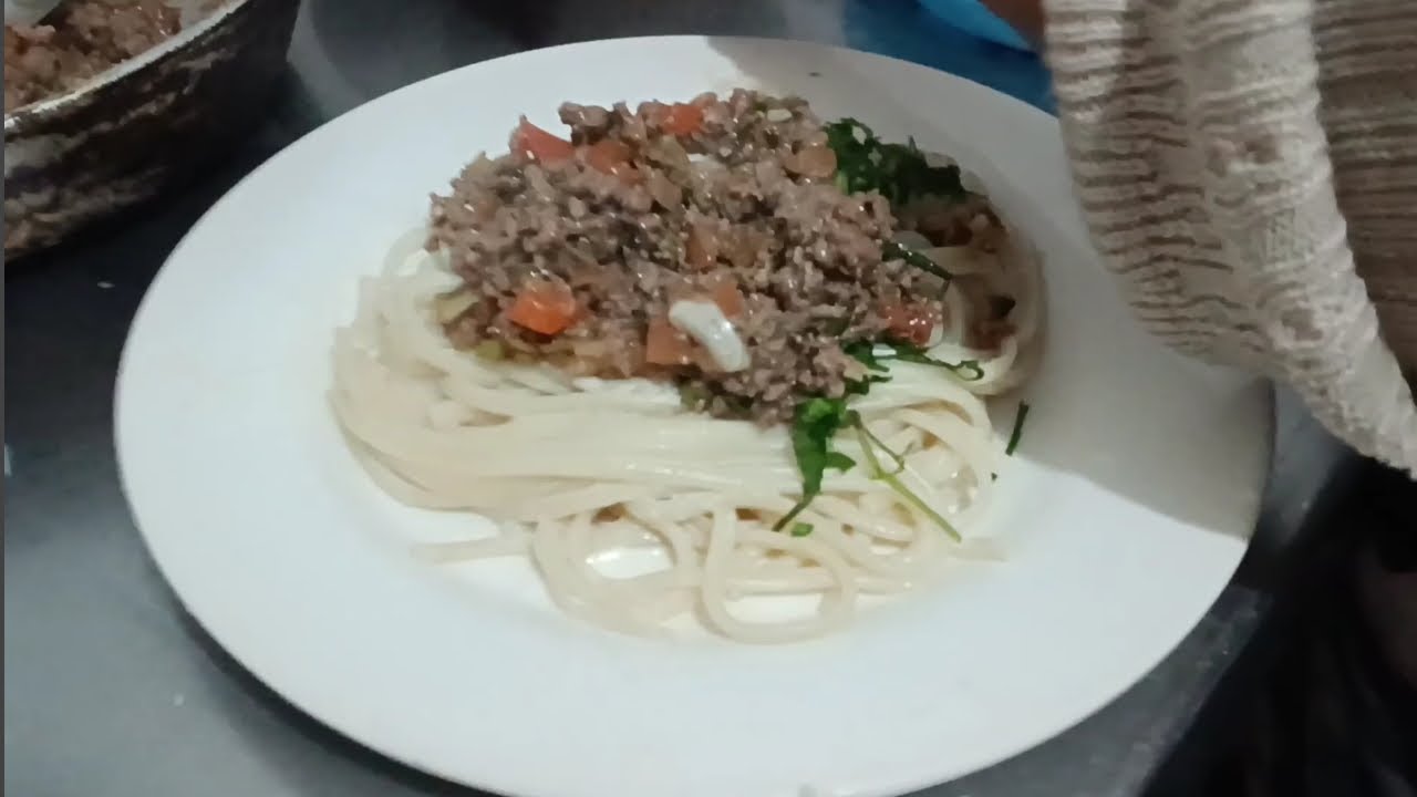 Espagueti Con Carne Molida Y Crema