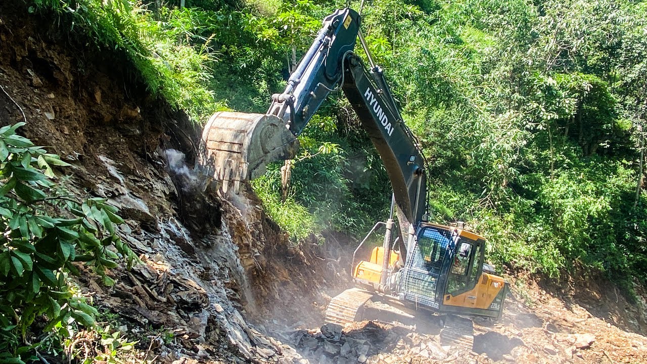 NEVER BEFORE SEEN: The Full Build of a Risky Jungle Access Road | Excavator Planet