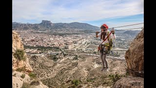 Las vías ferratas de Bolón promocionan el deporte de montaña con unas vistas espectaculares