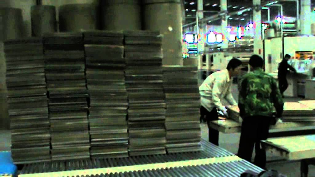 corrugatted carton factory conveyor system - YouTube