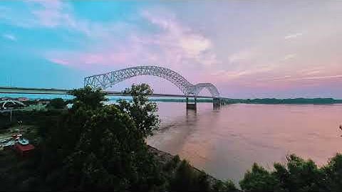 Memphis Bridge Sunset | FPV Cinematic Drone Footage | Insta360 Go 2