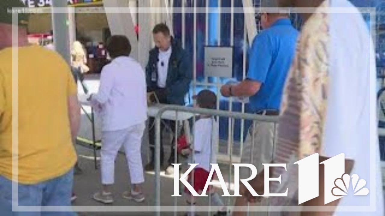 Twins' new bag policy goes into effect - YouTube