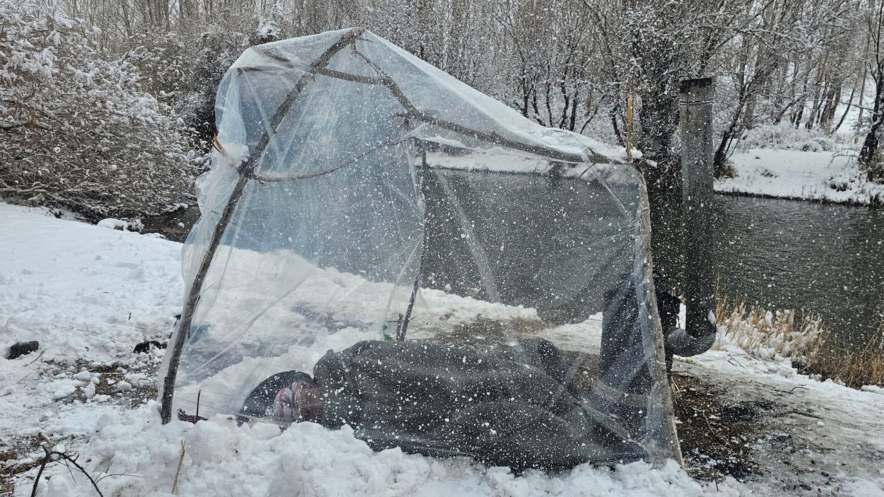 “What’s the point of playing with water on a snowy day by the sea?”