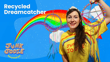 How to make a DREAMCATCHER | Rainbow DREAMCATCHER #recycledcraftideas #artforkids #Recycling Artwork