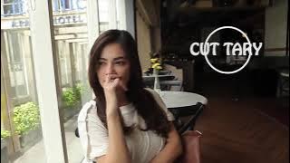 Blak-blakan, Cut Tari Nggak Suka yang ‘Besar’ dan ‘Panjang’