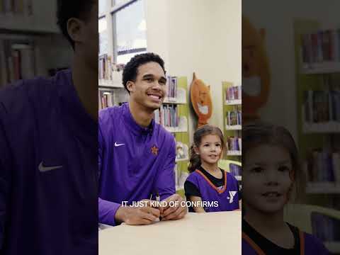Oso giving back to the community he grew up in 💜 #shorts | Phoenix Suns