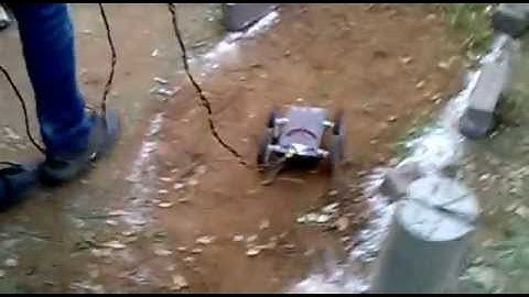 driving homemade robot car by vatsal patel 2293.mp4