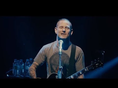 Slipknot/Stone Sour's Corey Taylor new live release “Live In London” teaser posted!