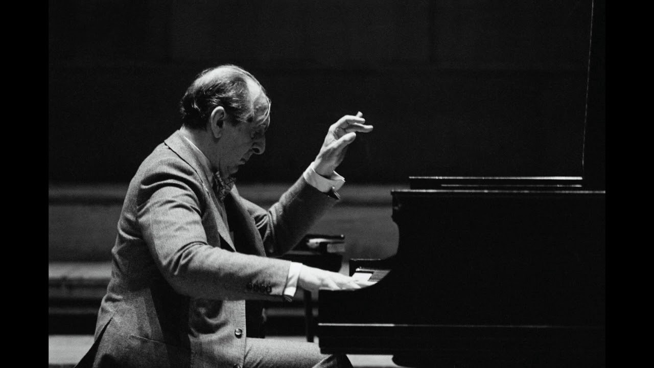 Παρακολούθηση Tchaikovsky, Piano concerto no. 1 in Bb minor, op. 23 (Horowitz/Steinberg/Hollywood Bowl/1949) στο YouTube