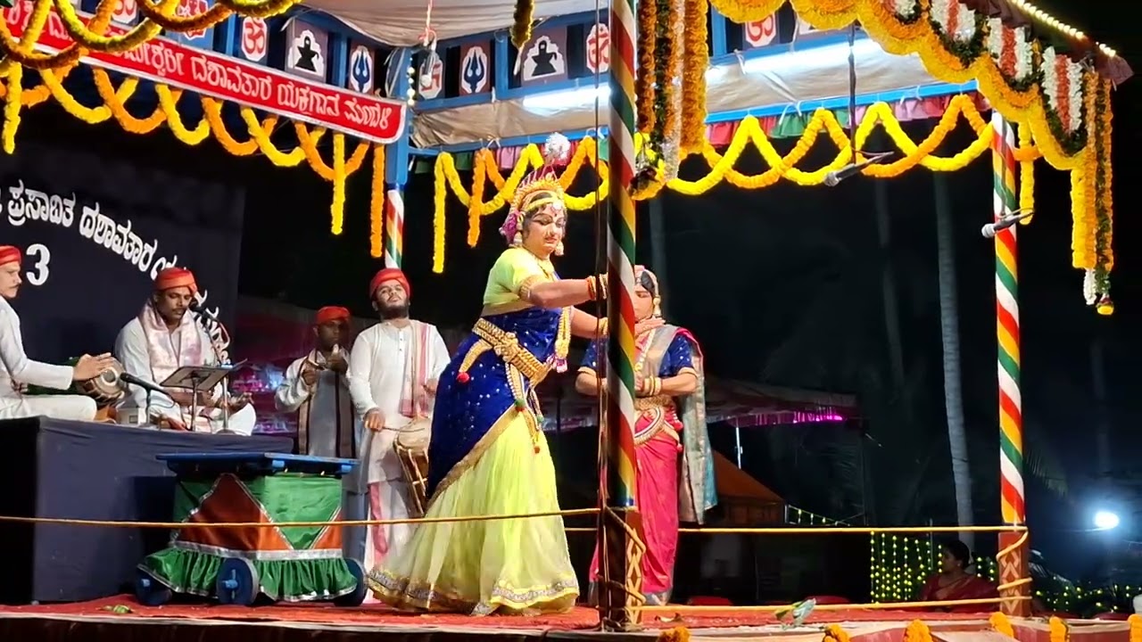 ಶ್ರೀ ಕಟೀಲು ಮೇಳ - ಪದ್ಮಾವತಿಯಾಗಿ ಅರುಣ್ ಕೋಟ್ಯಾನ್, ತಲಪಾಡಿ ದೇವಿಪ್ರಸಾದ್ ಆಳ್ವರ ಹಾಡು 