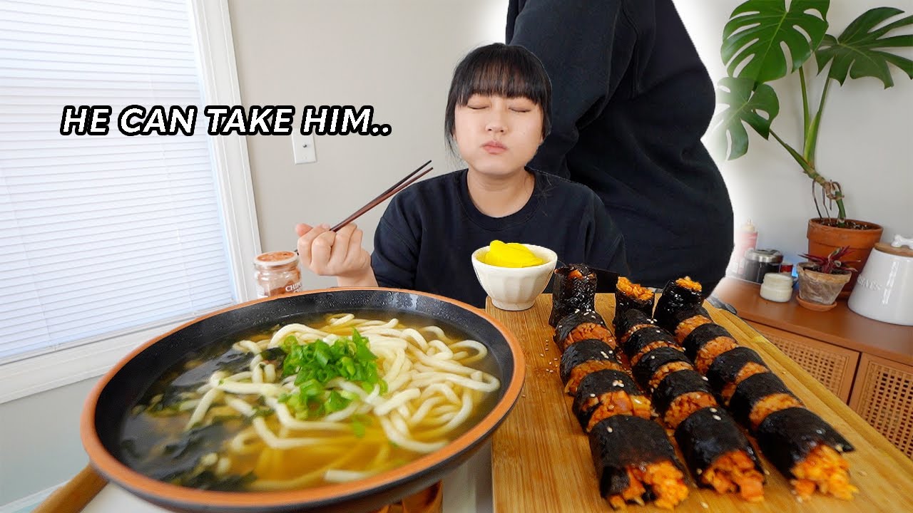 30 week pregnancy mukbang! Seafood Udon + Spam Kimchi Fried Rice Kimbop