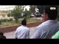 اثناء ترحيل طلاب كلية تربية جامعة الازهر داخل سيارات الامن اثناء ترحيل طلاب كلية تربية جامعة الازهر داخل سيارات الامن