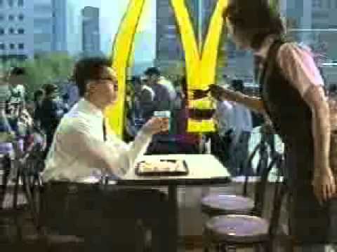 香港廣告: McDonald's麥當勞早餐(口哨男)2002