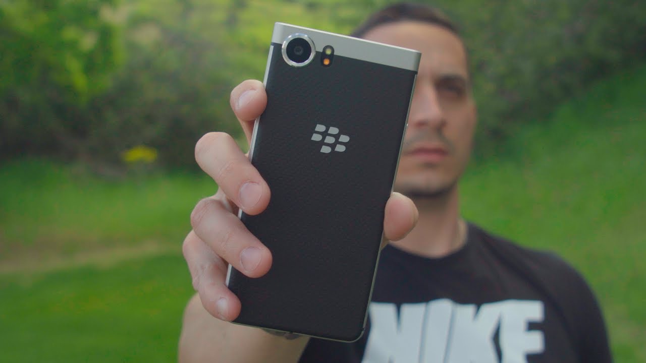 BlackBerry KEYone - The Smartphone Productivity King 👑