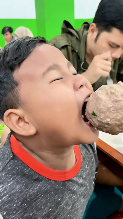 Eating meatballs is great⁉️ #meatballs #mukbang