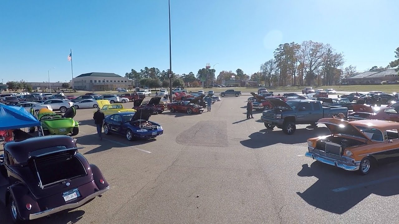 Christmas Car Show at Texarkana Central Mall (120917) YouTube